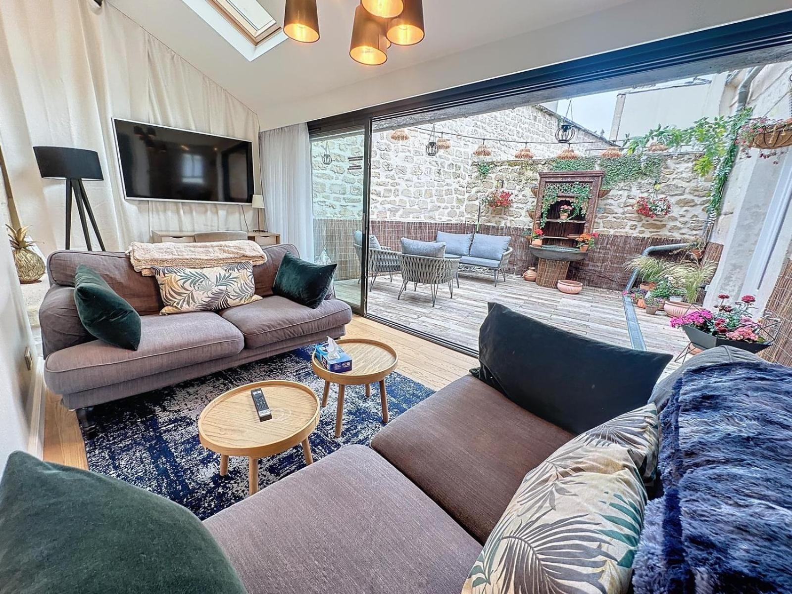 Suite Appart Place Versepuy Chantilly Exterior photo